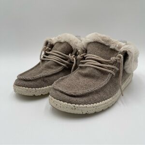 Women's Hey Dude Britt Shoes Size 9 Nut Slip-on Tie Faux Fur Casual Lightweight